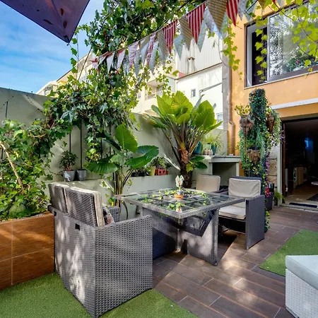 Garden In Town *